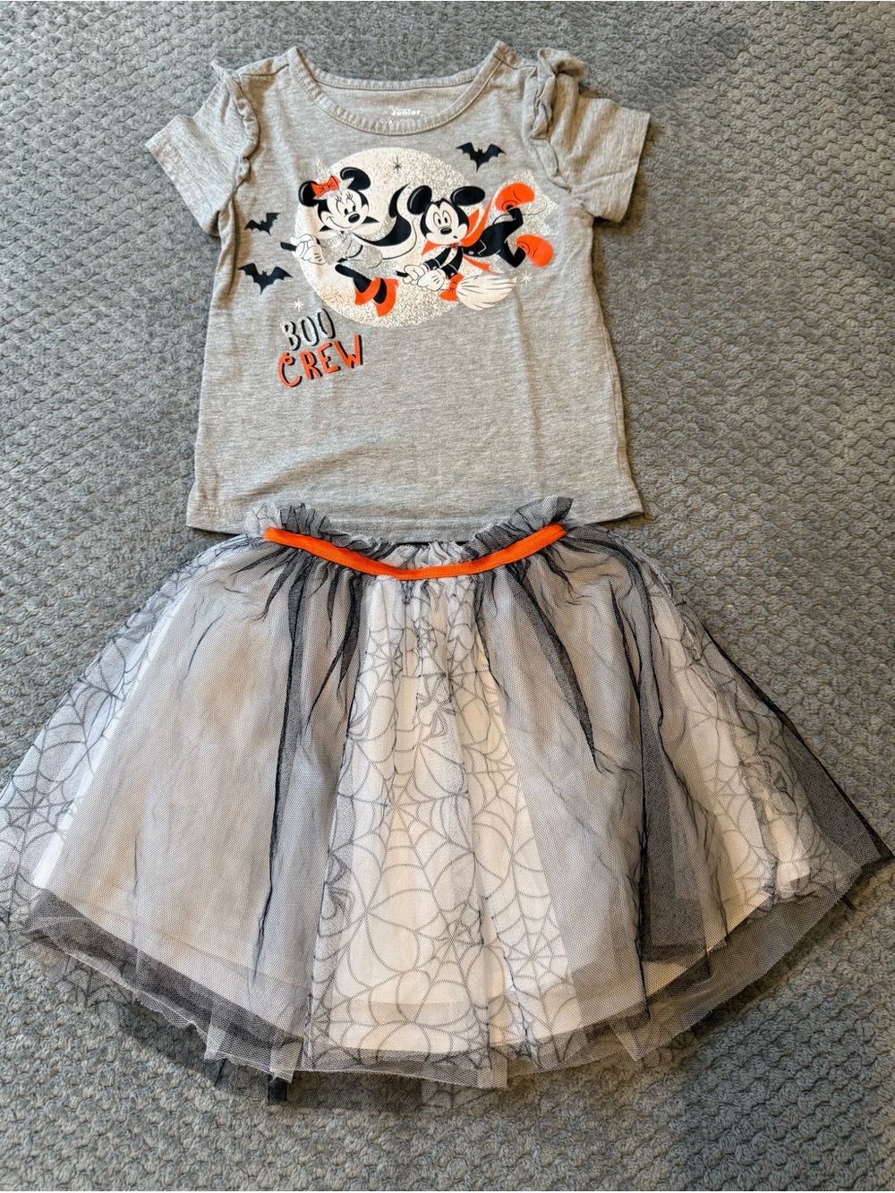 Disney Minnie & Mickey 'Boo Crew' 4T Girls Halloween Top & Spiderweb Tulle Skirt